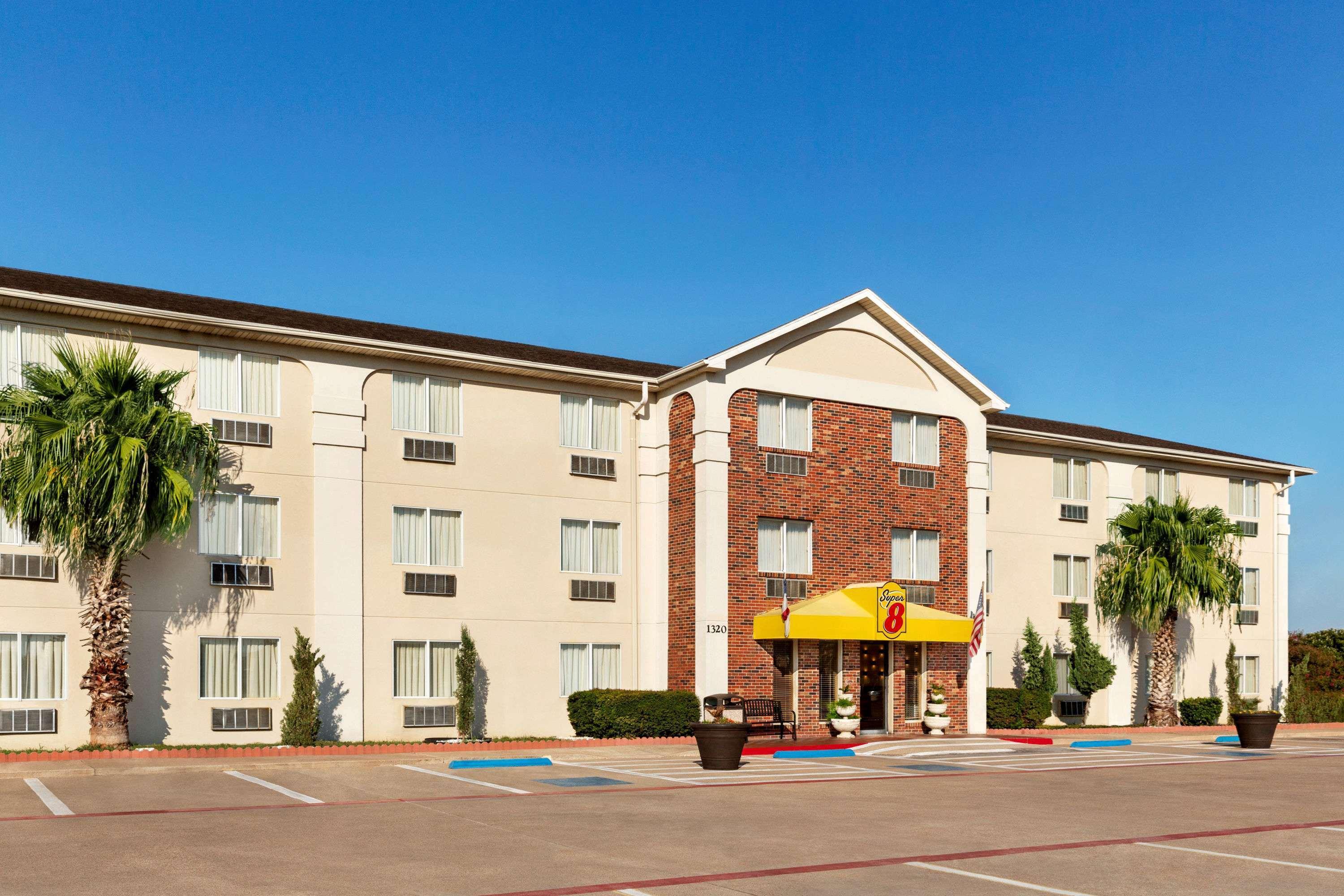 Super 8 By Wyndham Waco University Area Luaran gambar